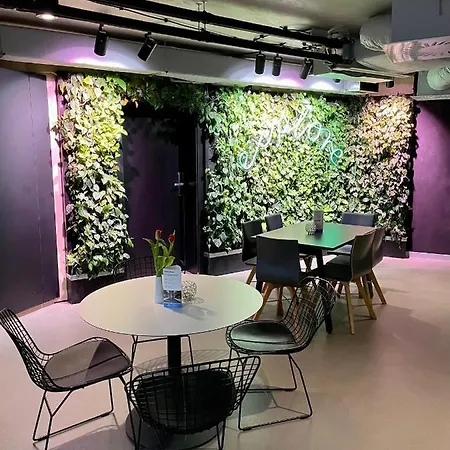 Czarna Gora - Nordaparts 105 - Biala Perla *