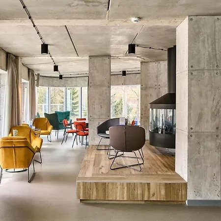 Czarna Gora - Nordaparts 105 - Biala Perla *