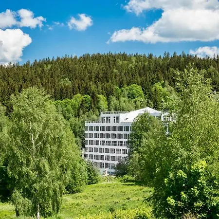 Czarna Gora - Nordaparts 105 - Biala Perla *