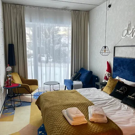 Czarna Gora - Nordaparts 105 - Biala Perla * Heudorf