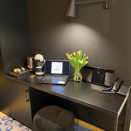 Czarna Gora - Nordaparts 105 - Biala Perla Heudorf